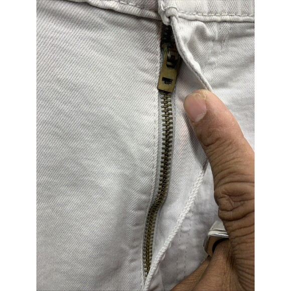 Levi's 569 Denim Shorts Mens Loose Straight Off White PC9-35569-0340 Size 38 - Picture 10 of 15